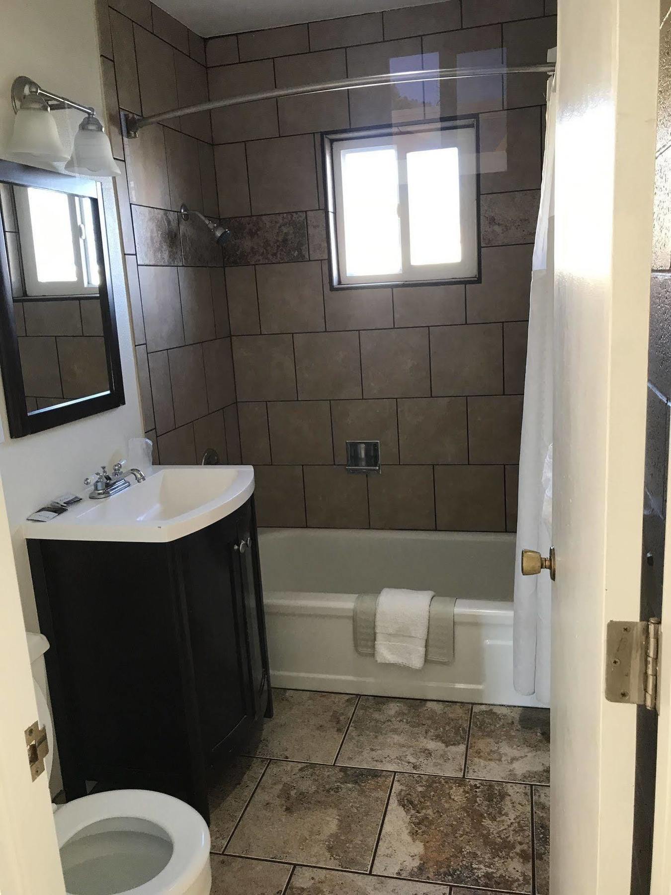 Townhouse Inn & Suites 克拉马斯福尔斯 外观 照片
