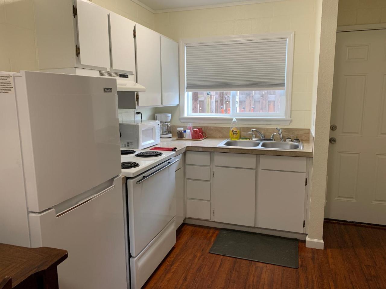 Townhouse Inn & Suites 克拉马斯福尔斯 外观 照片