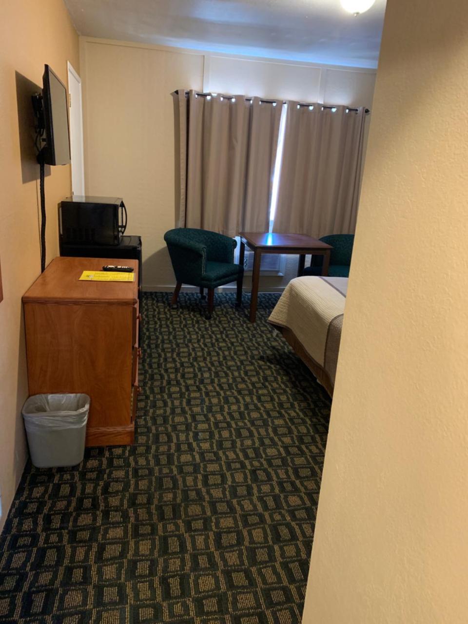 Townhouse Inn & Suites 克拉马斯福尔斯 外观 照片